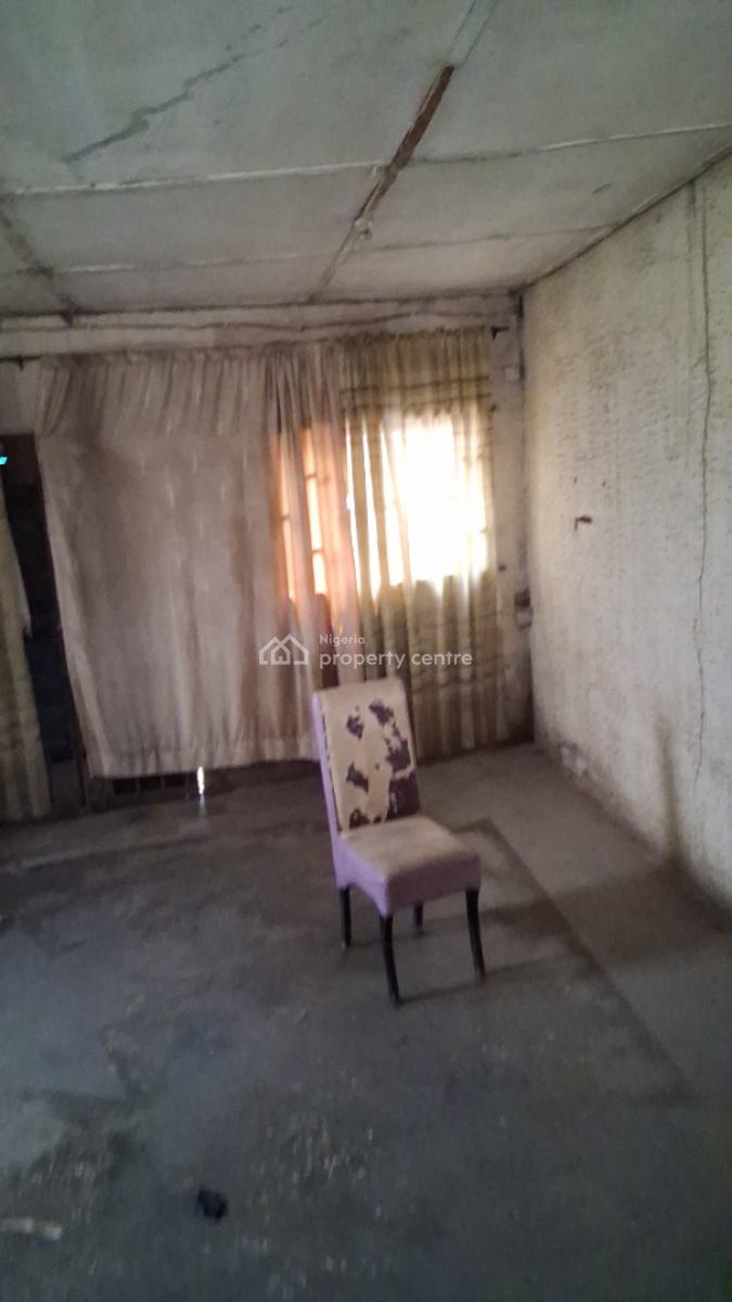 Big Shop Directly  on The Major Road, Akinogun Bus Stop Along Iyana Ipaja to Ipaja Road, Iyana Ipaja, Ipaja, Lagos, Shop for Rent