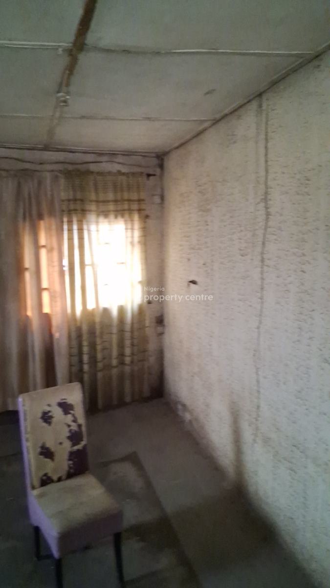 Big Shop Directly  on The Major Road, Akinogun Bus Stop Along Iyana Ipaja to Ipaja Road, Iyana Ipaja, Ipaja, Lagos, Shop for Rent