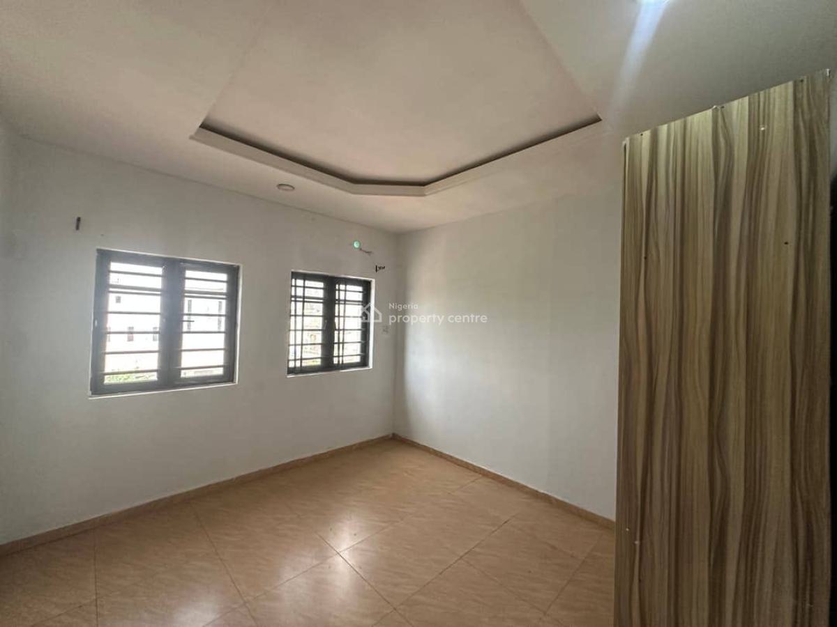 Newly Renovated Luxury 3 Bedroom Apartment, Abraham Adesanya Axis By Ogombo Road, Ajah, Lagos, Flat / Apartment for Rent