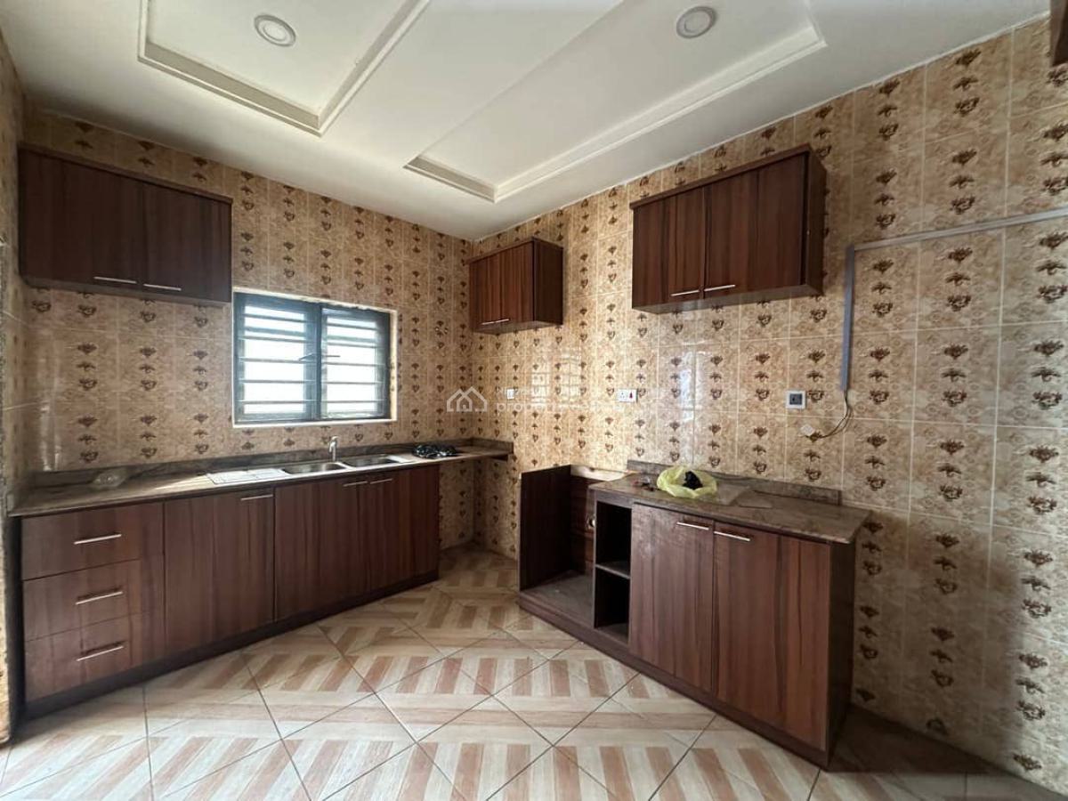 Newly Renovated Luxury 3 Bedroom Apartment, Abraham Adesanya Axis By Ogombo Road, Ajah, Lagos, Flat / Apartment for Rent