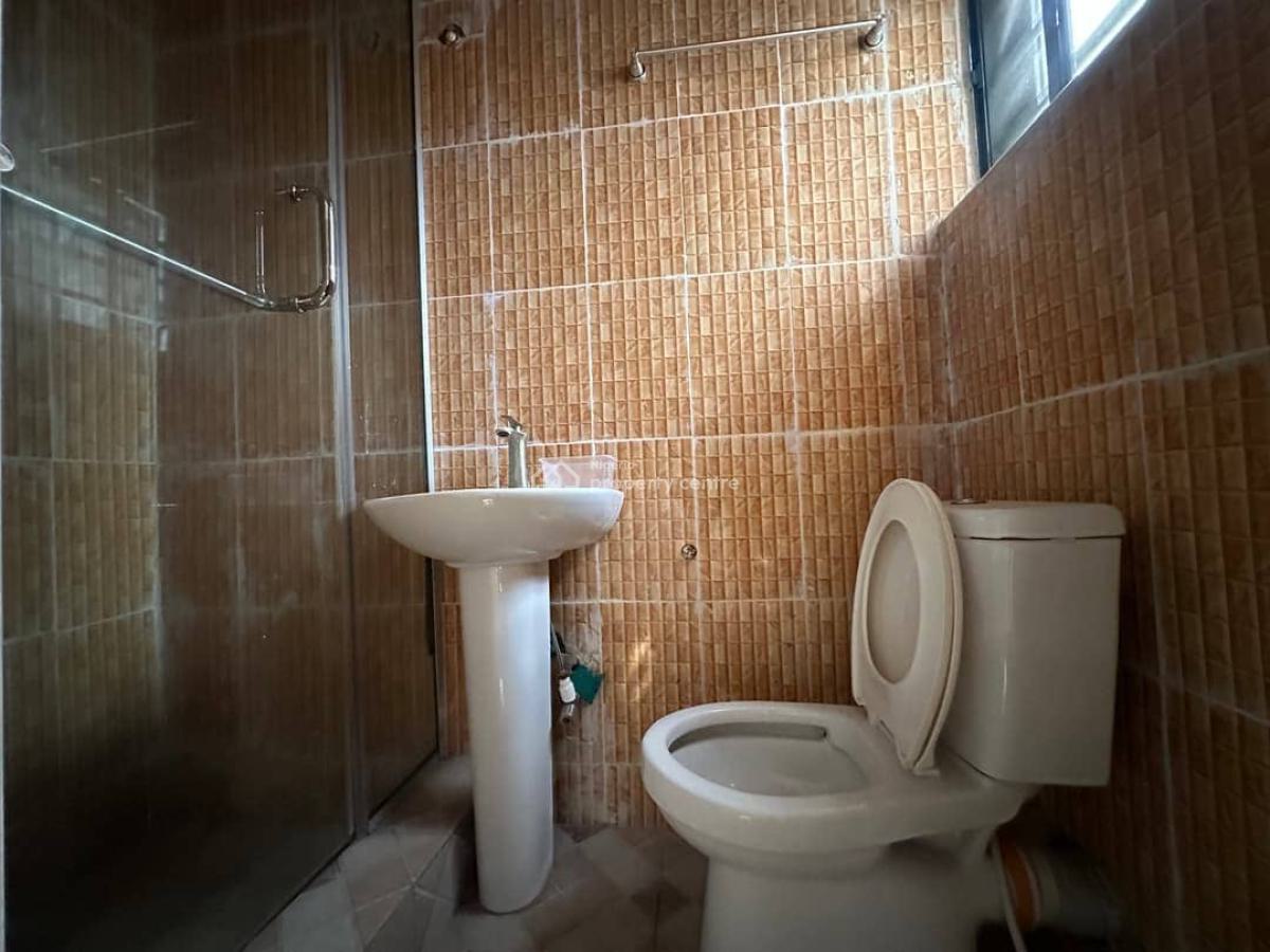 Newly Renovated Luxury 3 Bedroom Apartment, Abraham Adesanya Axis By Ogombo Road, Ajah, Lagos, Flat / Apartment for Rent