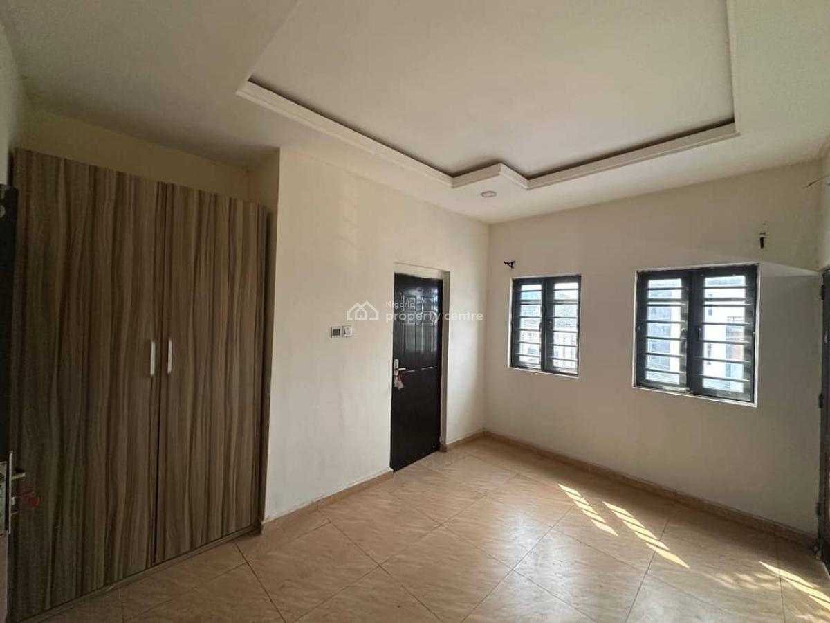 Newly Renovated Luxury 3 Bedroom Apartment, Abraham Adesanya Axis By Ogombo Road, Ajah, Lagos, Flat / Apartment for Rent