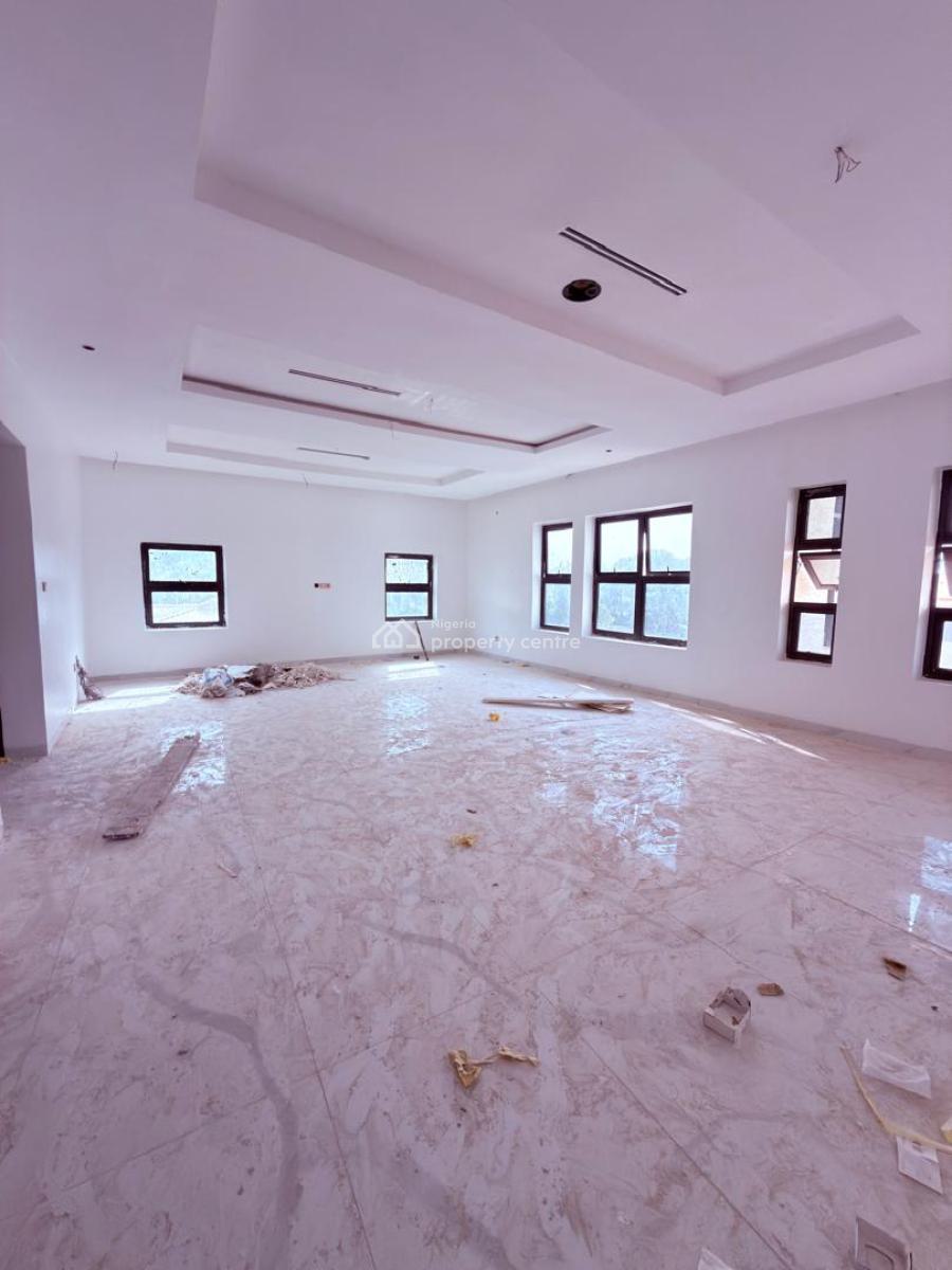 7-bedroom Fully Detached House with Bq, Maitama District, Abuja, House for Sale