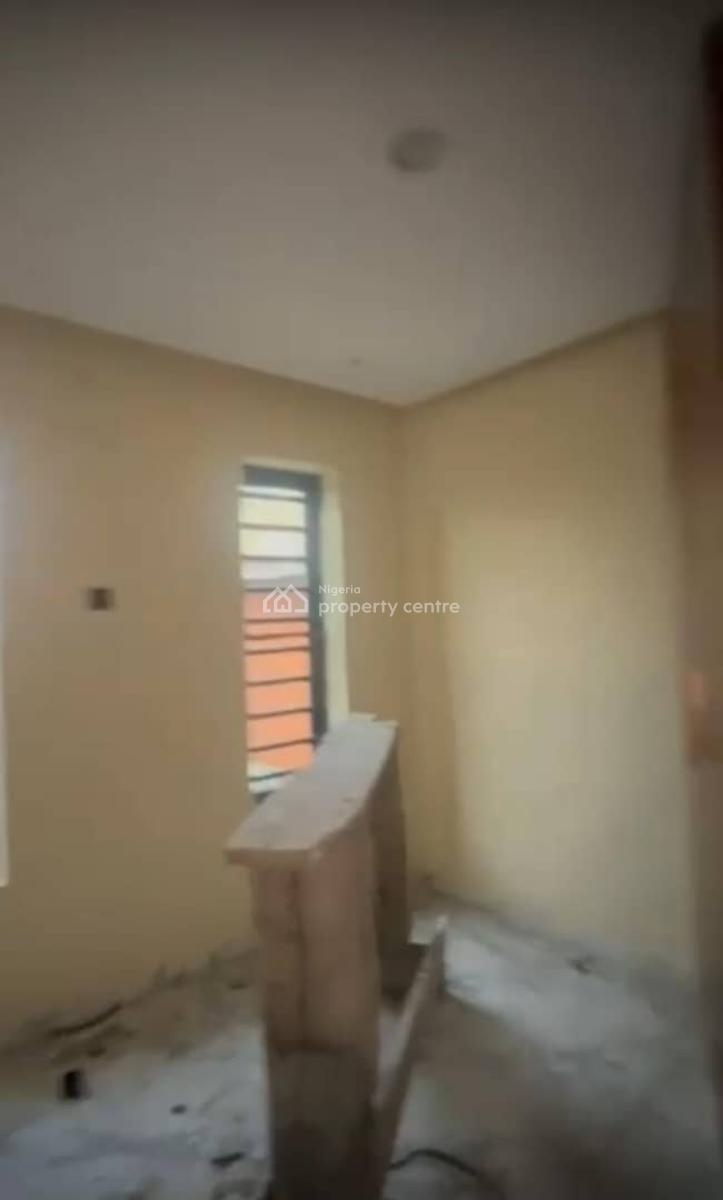 Lovely 2bedroom Duplex, Alhaji Irorun Street Off Ogulana Ijesha, Surulere, Lagos, Detached Duplex for Rent