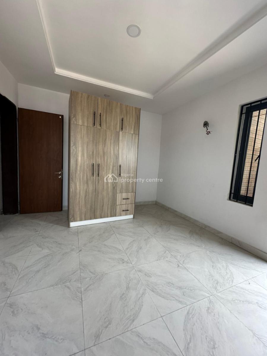 8 Units of 3 Bedroom Apartments with Bq, Lekki Phase 1, Lekki, Lagos, Flat / Apartment for Rent