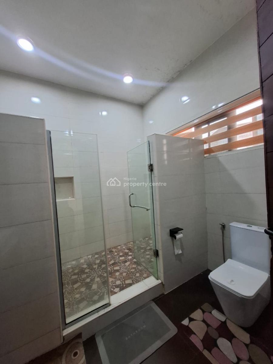 Exclusive 4-bedroom Terrace House in a Secured Mini Estate., Olaleye New Town, Iponri, Surulere, Lagos, Terraced Duplex for Rent