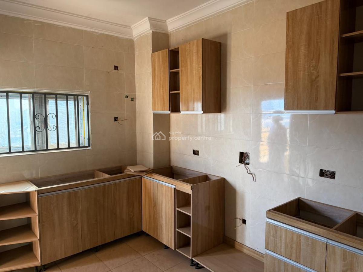 3-bedroom Apartment, Jahi, Abuja, House for Sale