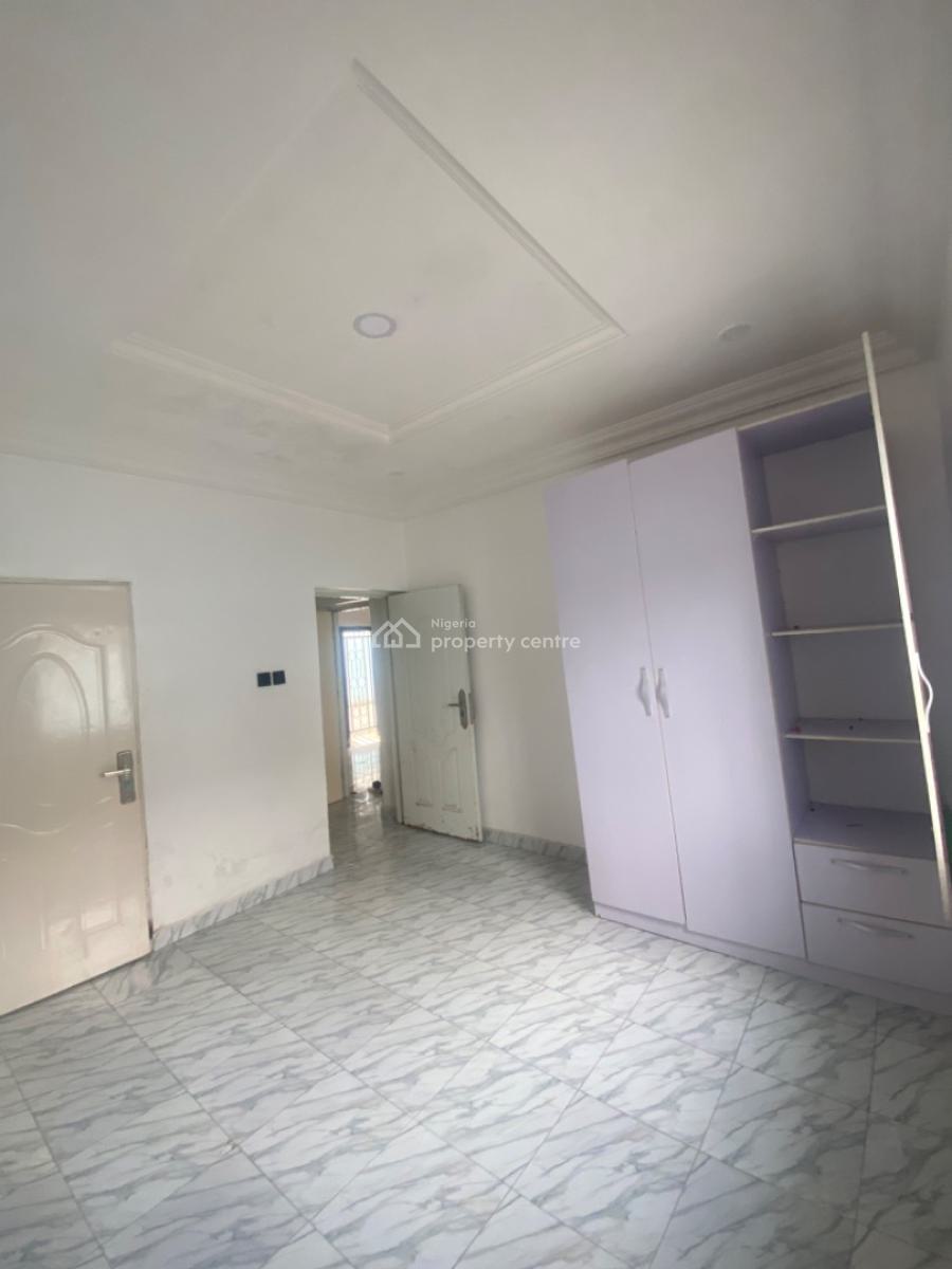 Luxury 2 Bedroom Apartment, Before Sangotedo Market Close to Express Inside a Close, Sangotedo, Ajah, Lagos, Flat / Apartment for Rent