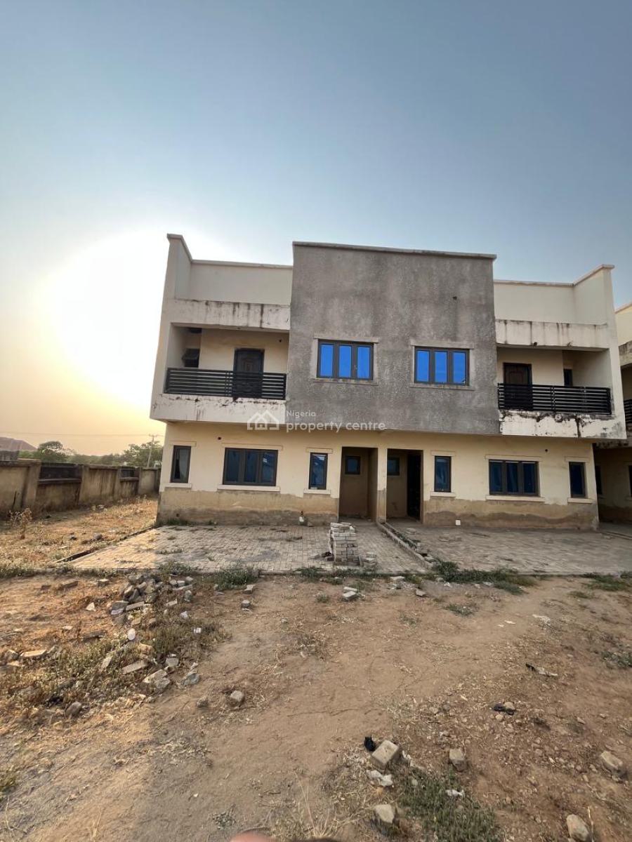 3 Bedroom Terraced Duplex with Bq, Kaura, Abuja, Terraced Duplex for Sale