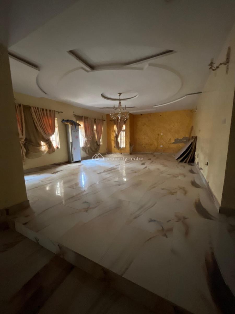 8 Bedroom Detached Duplex with 3 Rooms Bq, Kaura, Abuja, Detached Duplex for Sale