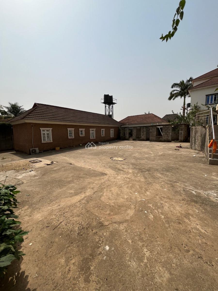 8 Bedroom Detached Duplex with 3 Rooms Bq, Kaura, Abuja, Detached Duplex for Sale
