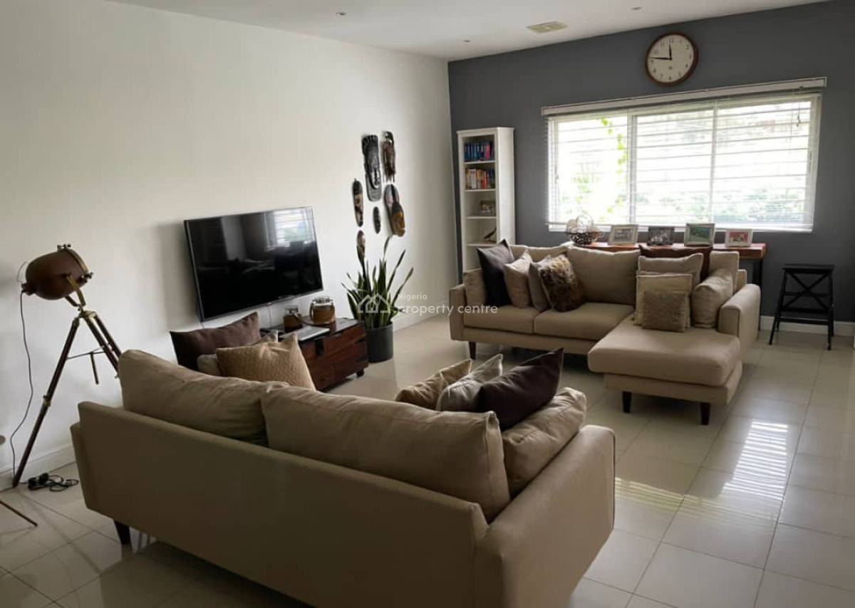 3 Bedroom Apartment, Off Admiralty Way, Lekki Phase 1, Lekki, Lagos, Flat / Apartment for Rent