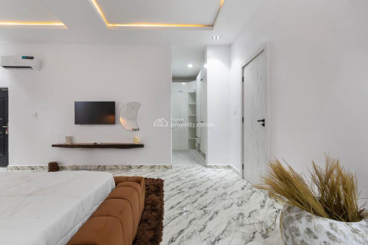 Luxury 4-bedroom Apartment with Pool and Gym, Meadow Hall Way, Ikate, Lekki, Lagos, Flat / Apartment Short Let