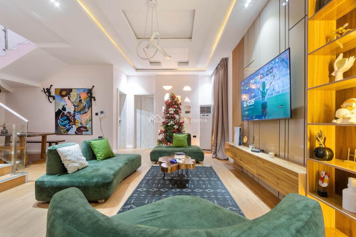 Luxury 4-bedroom Apartment with Pool and Gym, Meadow Hall Way, Ikate, Lekki, Lagos, Flat / Apartment Short Let