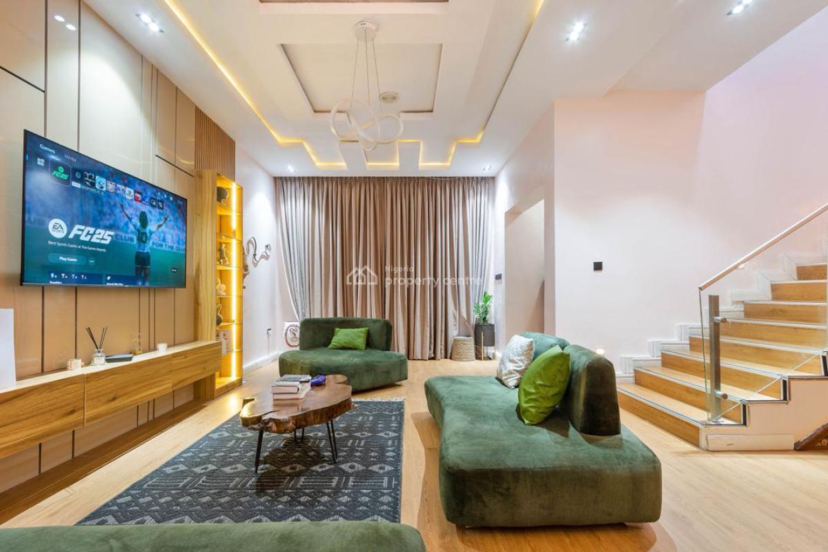 Luxury 4-bedroom Apartment with Pool and Gym, Meadow Hall Way, Ikate, Lekki, Lagos, Flat / Apartment Short Let