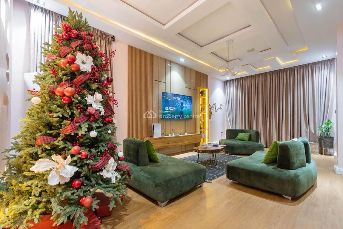 Luxury 4-bedroom Apartment with Pool and Gym, Meadow Hall Way, Ikate, Lekki, Lagos, Flat / Apartment Short Let