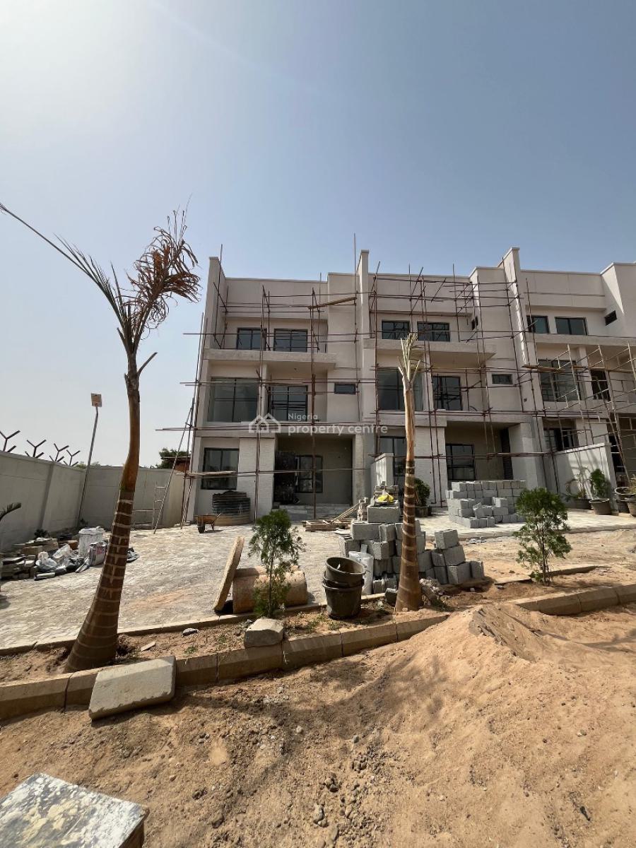 4 Bedrooms Terraced Duplex with Bq, Maitama District, Abuja, Terraced Duplex for Sale