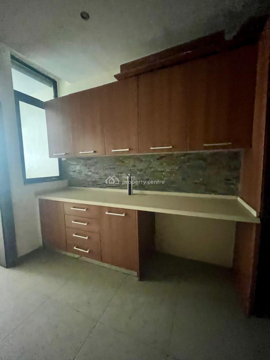 Luxury 4 Bedroom Apartment with Excellent Features, Old Ikoyi, Ikoyi, Lagos, Flat / Apartment for Rent