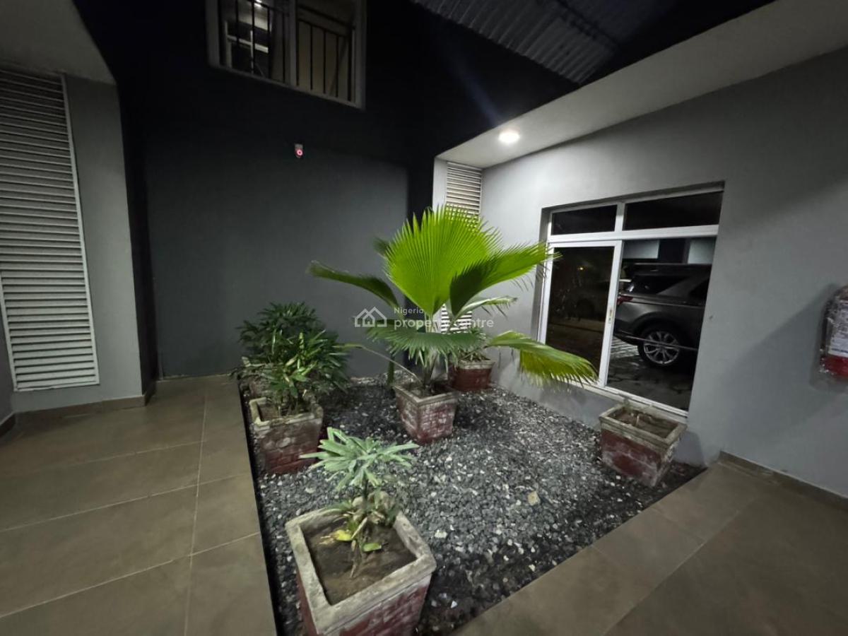 Standard 3 Bedroom Apartment with Bq, Abacha Estate, Ikoyi, Lagos, Flat / Apartment for Rent