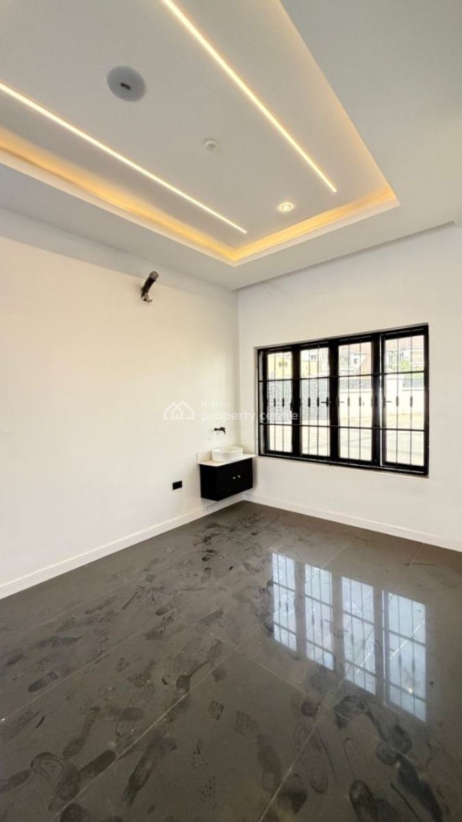 7 Bedroom Detached Duplex with Bq, Asokoro District, Abuja, Detached Duplex for Sale