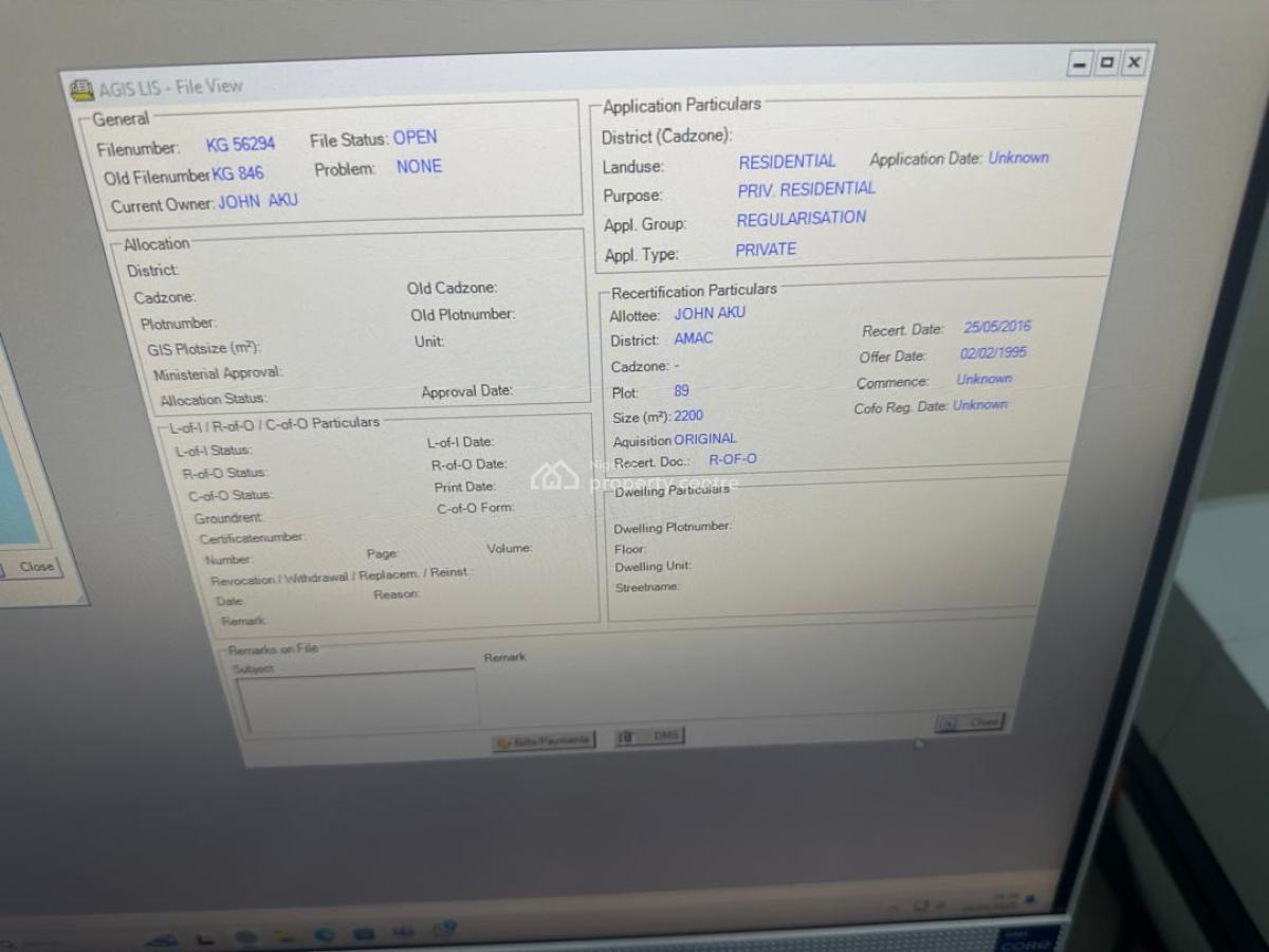 Distress!!  300sqm Land in a Developed Estate Plus Good Documents, Sabon Lugbe, Lugbe District, Abuja, Land for Sale