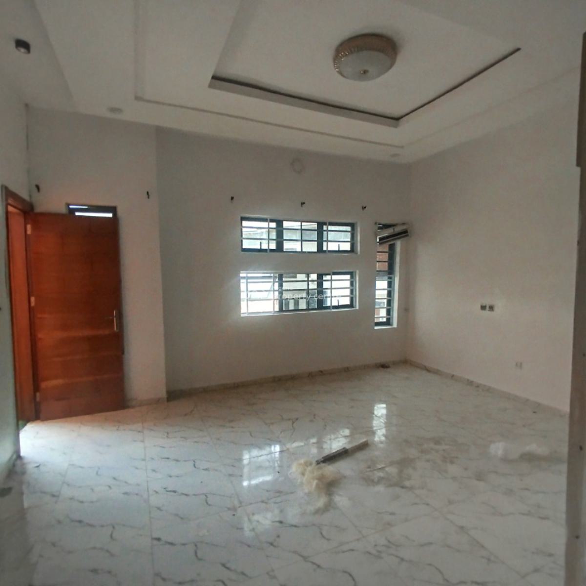 Nice 4 Bedroom Terrace Duplex, Close to Royal Pine Estate, Orchid Road, Lekki Expressway, Lekki, Lagos, Terraced Duplex for Rent