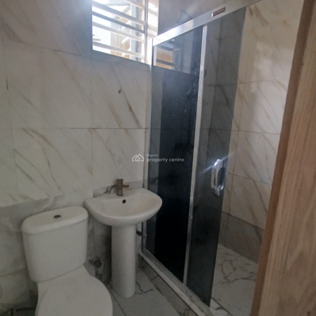 Nice 4 Bedroom Terrace Duplex, Close to Royal Pine Estate, Orchid Road, Lekki Expressway, Lekki, Lagos, Terraced Duplex for Rent