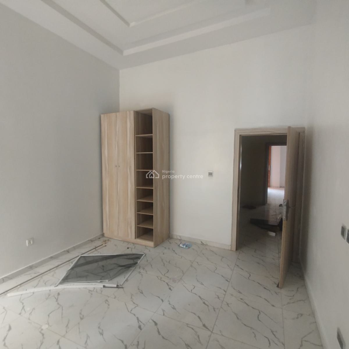 Nice 4 Bedroom Terrace Duplex, Close to Royal Pine Estate, Orchid Road, Lekki Expressway, Lekki, Lagos, Terraced Duplex for Rent