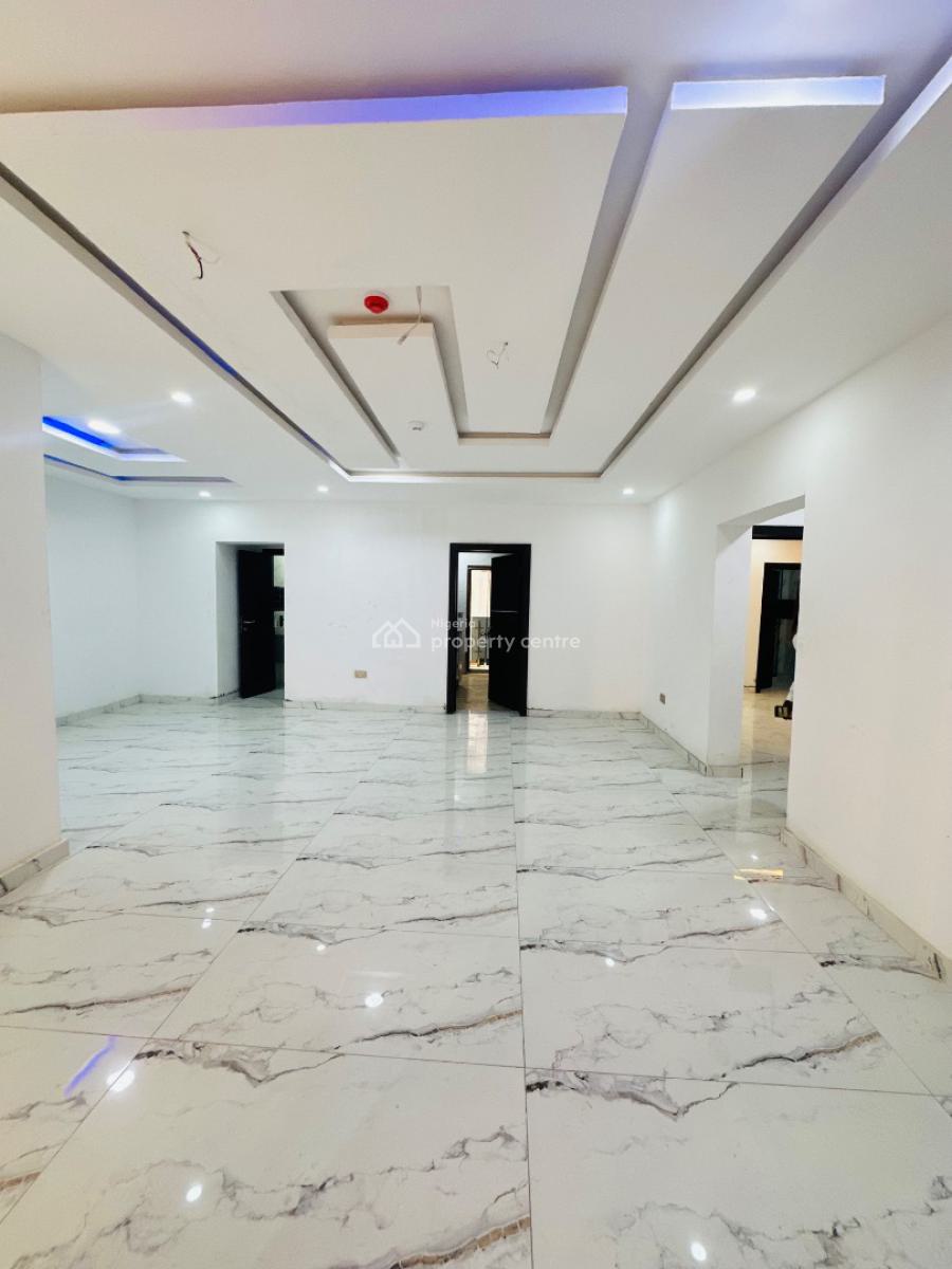 Newly Built 2 Bedroom Apartment with Bq, Pool & Gym, Lekki Phase 1, Lekki, Lagos, Flat / Apartment for Rent