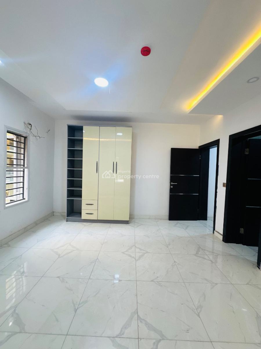 Newly Built 2 Bedroom Apartment with Bq, Pool & Gym, Lekki Phase 1, Lekki, Lagos, Flat / Apartment for Rent