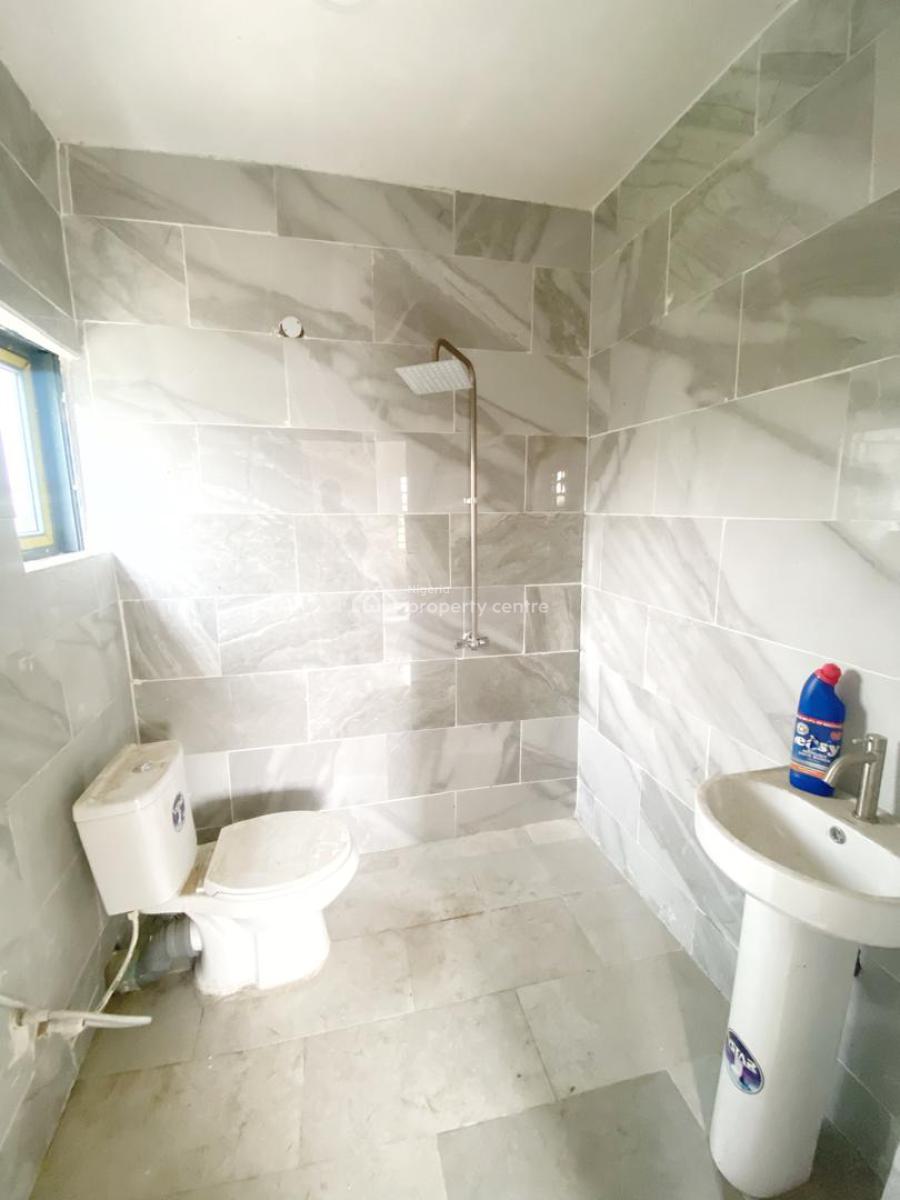 Luxury & Newly Built 3 Bedroom Apartment, Omole Extension, Omole Phase 2, Ikeja, Lagos, Flat / Apartment for Rent