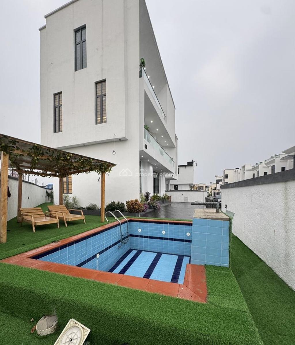 Magnificent 5  Beds with a Private Pool & Cinema, Lekki, Lagos, Detached Duplex for Sale