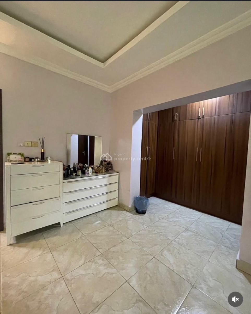 3 Bedroom Semi Detached with a Store Apace, Ikate, Lekki, Lagos, House for Rent