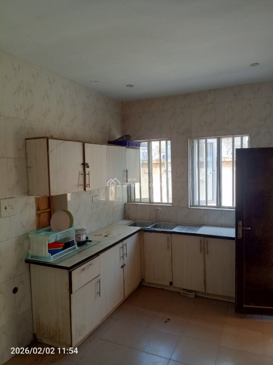 1 Bedroom Shared Apartment, Lekki Scheme 2, Off Ogombo Road, Ajah Lagos, Lekki Phase 2, Lekki, Lagos, Self Contain (single Rooms) for Rent