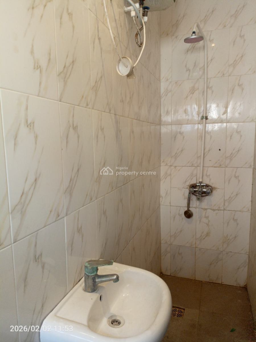 1 Bedroom Shared Apartment, Lekki Scheme 2, Off Ogombo Road, Ajah Lagos, Lekki Phase 2, Lekki, Lagos, Self Contain (single Rooms) for Rent