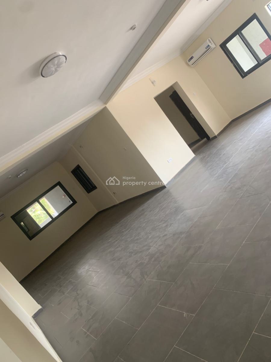 Luxury 3bedroom with Bq Inside an Estate, Lekki Phase 1, Lekki Phase 1, Lekki, Lagos, Flat / Apartment for Rent