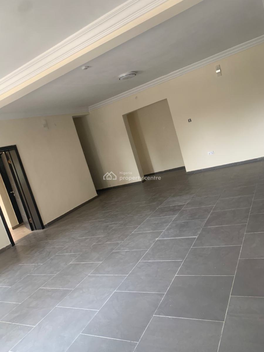 Luxury 3bedroom with Bq Inside an Estate, Lekki Phase 1, Lekki Phase 1, Lekki, Lagos, Flat / Apartment for Rent