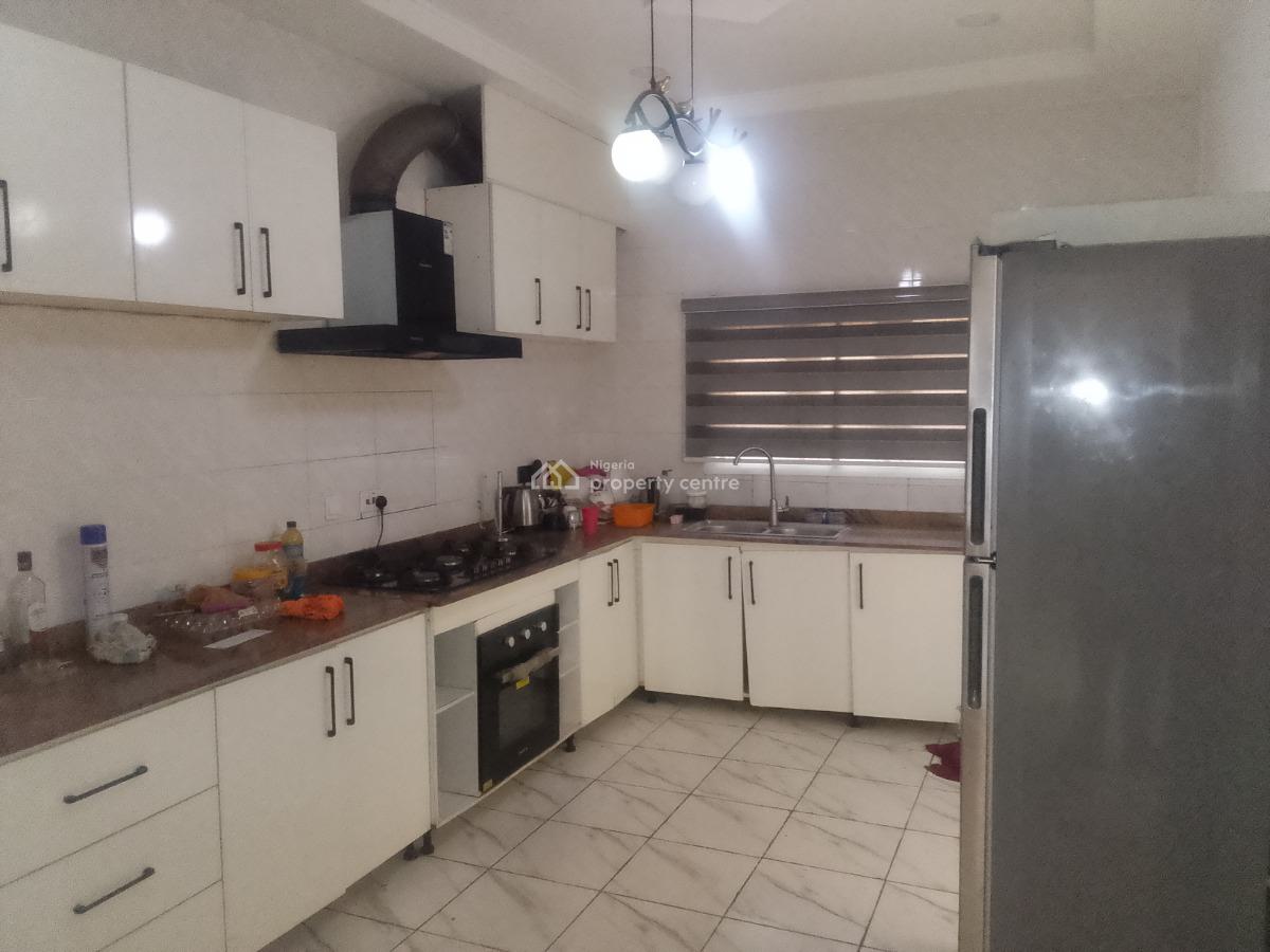Completely Furnished and Serviced Three Bedrooms Flat, Katampe (main), Katampe, Abuja, Flat / Apartment for Rent