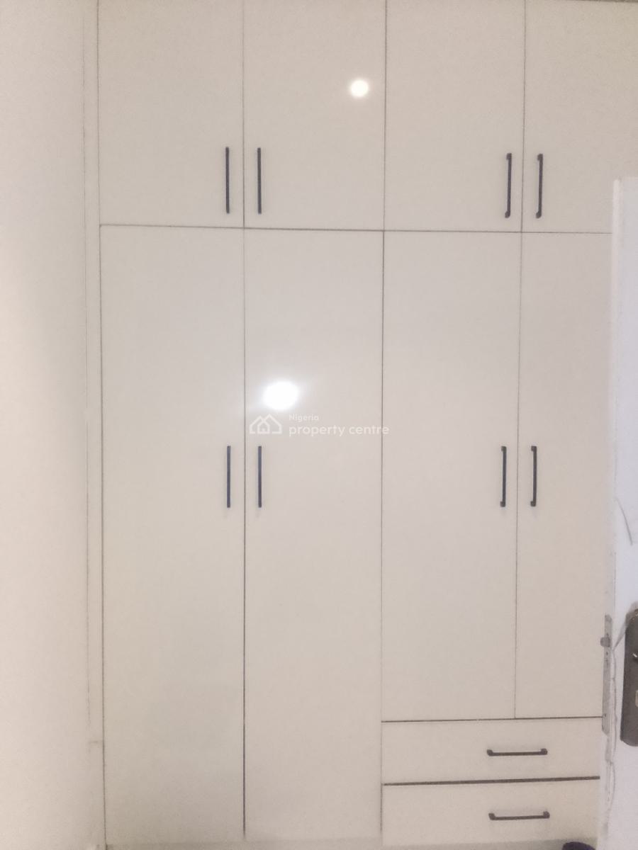 Completely Furnished and Serviced Three Bedrooms Flat, Katampe (main), Katampe, Abuja, Flat / Apartment for Rent