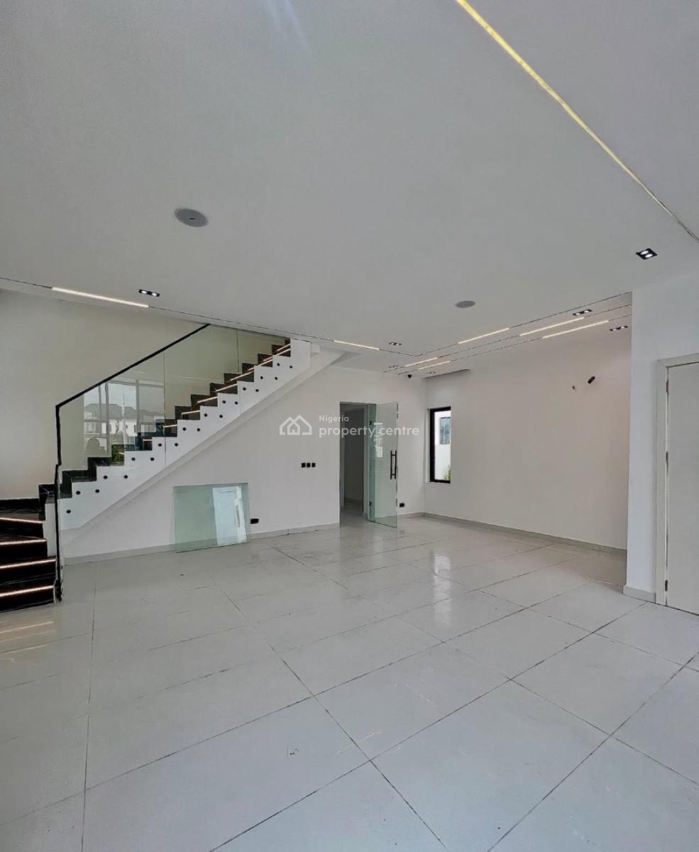 Massive Contemporary 5 Bedrooms Fully Detached with Swimming Pool, Orchid, Lekki, Lagos, Detached Duplex for Sale