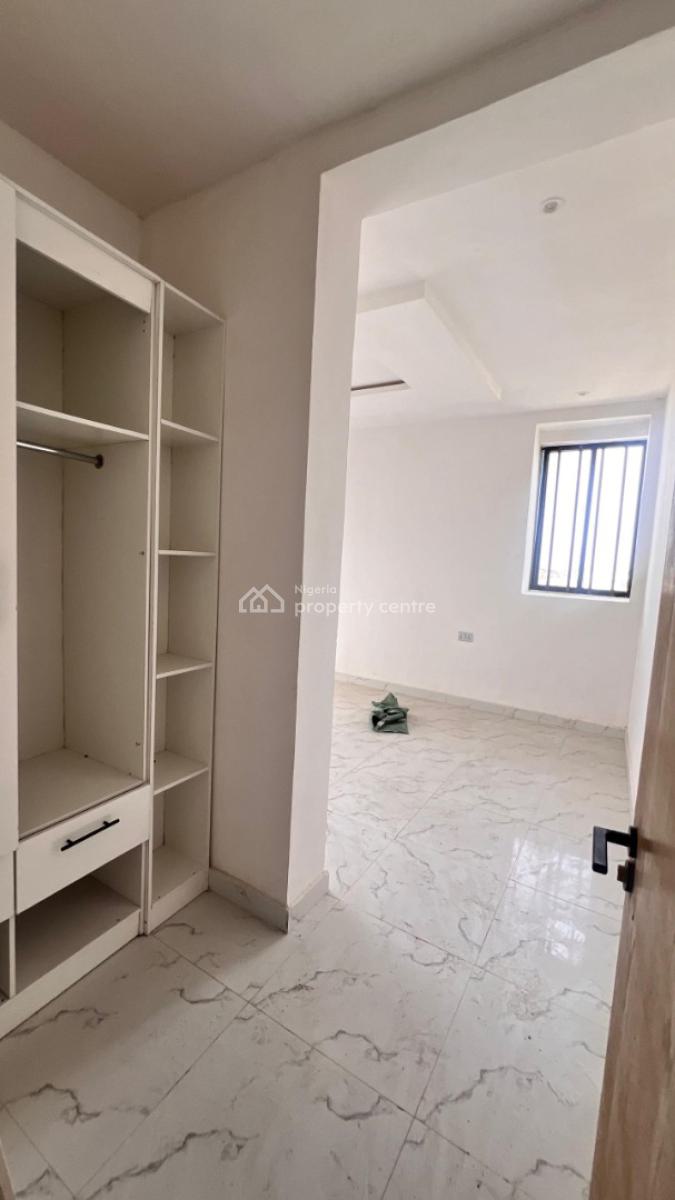 2 Bedroom Water View Apartment in a Prime Location, Bloom Haven Residences, Calabarcoastal Palm Avenue, Ikate Elegushi, Lekki, Lagos, Flat / Apartment for Sale