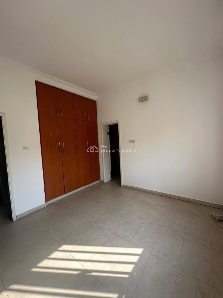 3 Bedroom Apartment, Lekki Phase 1, Lekki, Lagos, Flat / Apartment for Rent