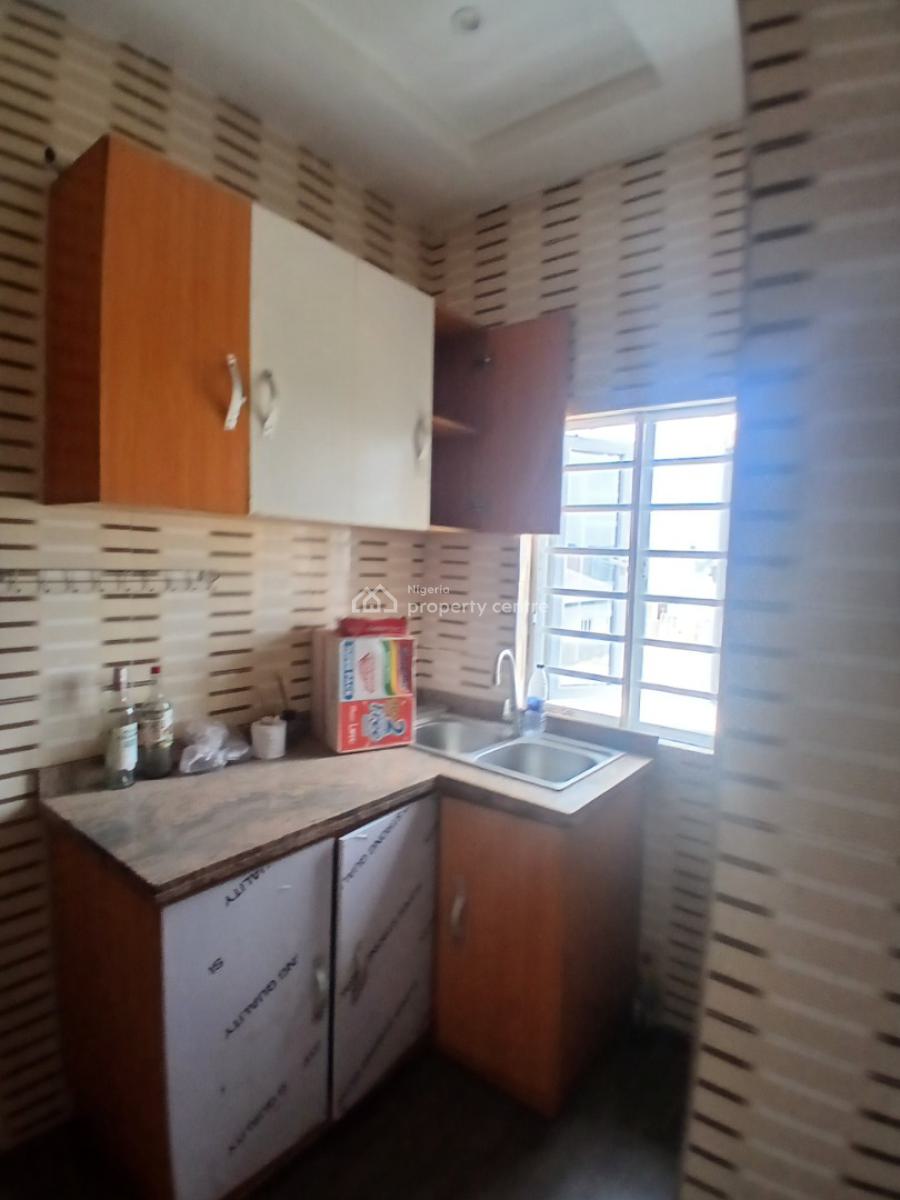 2 Bedroom Flat, Newtown Estate, Ogombo, Ajah, Lagos, Flat / Apartment for Rent