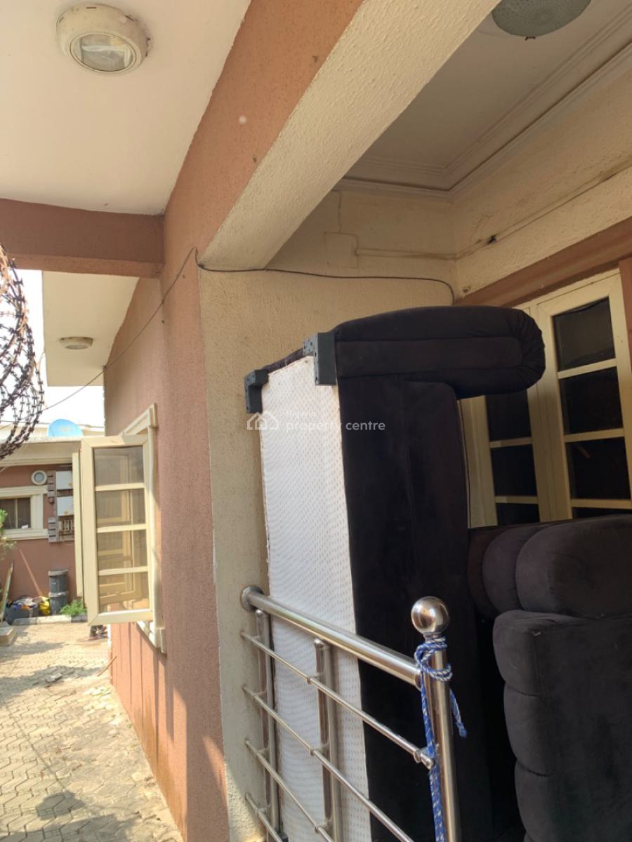 Luxury 2 Bedroom Flat, Gra Phase 1, Magodo, Lagos, Flat / Apartment for Rent