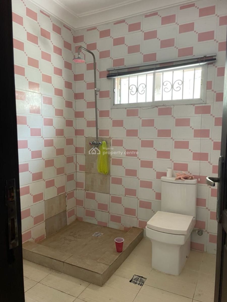 Service 4 Bedrooms with Bq Semi Detached, Chevron Drive, Lekki Expressway, Lekki, Lagos, Semi-detached Duplex for Rent