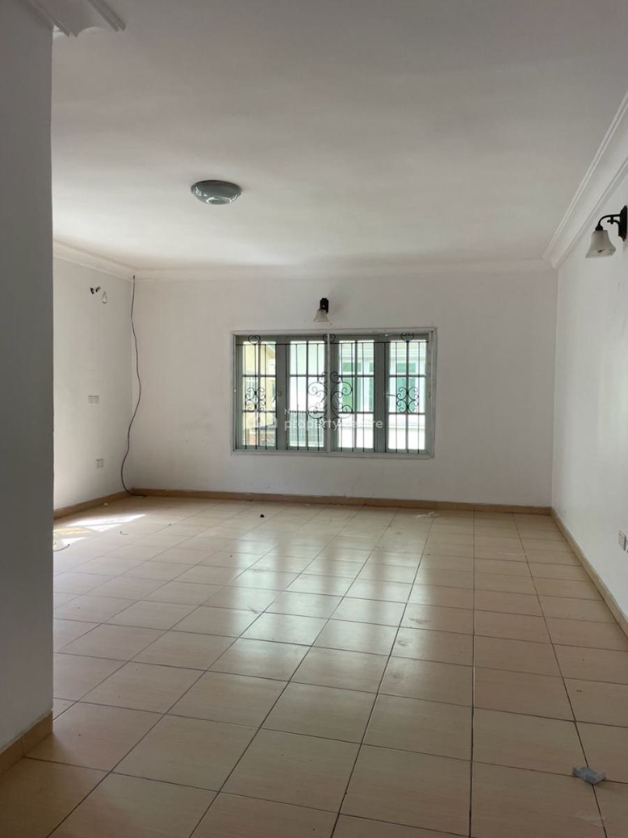 Service 4 Bedrooms with Bq Semi Detached, Chevron Drive, Lekki Expressway, Lekki, Lagos, Semi-detached Duplex for Rent