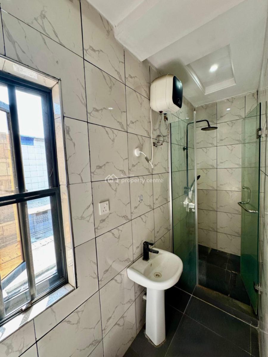 3-bedroom Maisonatte with 1 Room Boys Quater, Lekki Phase 1, Lekki, Lagos, Flat / Apartment for Rent