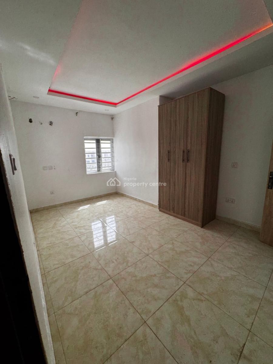 Spacious 3 Bedroom Apartment, Jahi, Abuja, Flat / Apartment for Rent