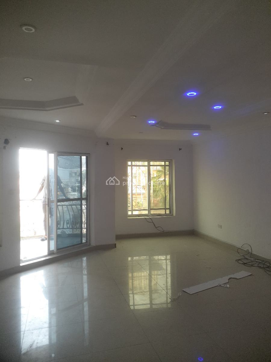 2 Bedroom Apartment, Off Alpha Beach Road New Road, Igbo Efon, Lekki, Lagos, Flat / Apartment for Rent