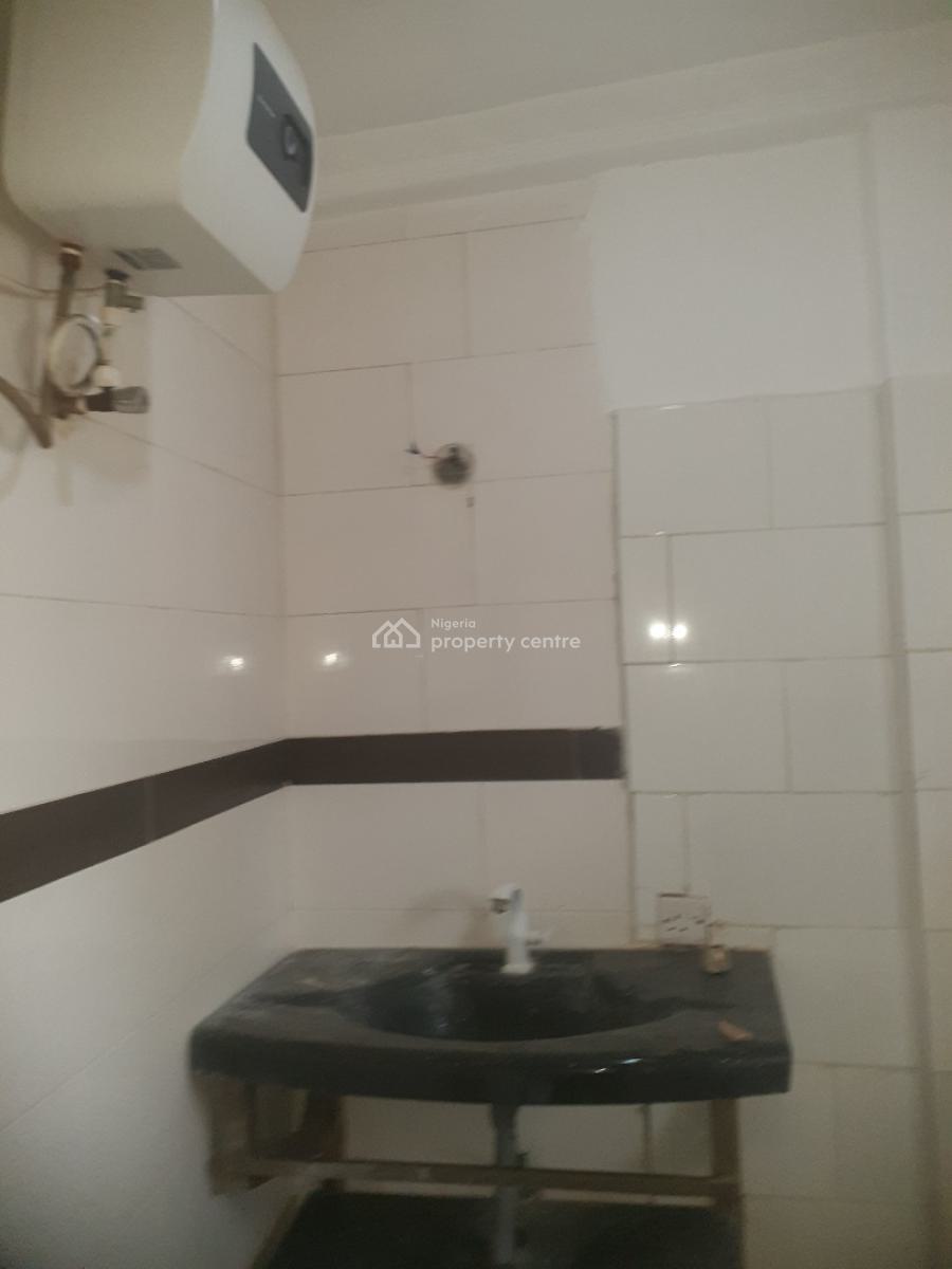 2 Bedroom Apartment, Off Alpha Beach Road New Road, Igbo Efon, Lekki, Lagos, Flat / Apartment for Rent